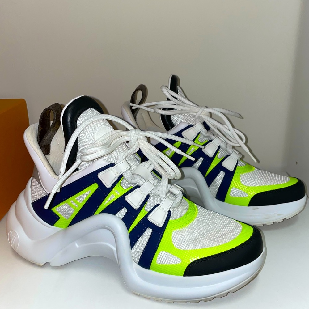 LV ARCHLIGHT SNEAKER
